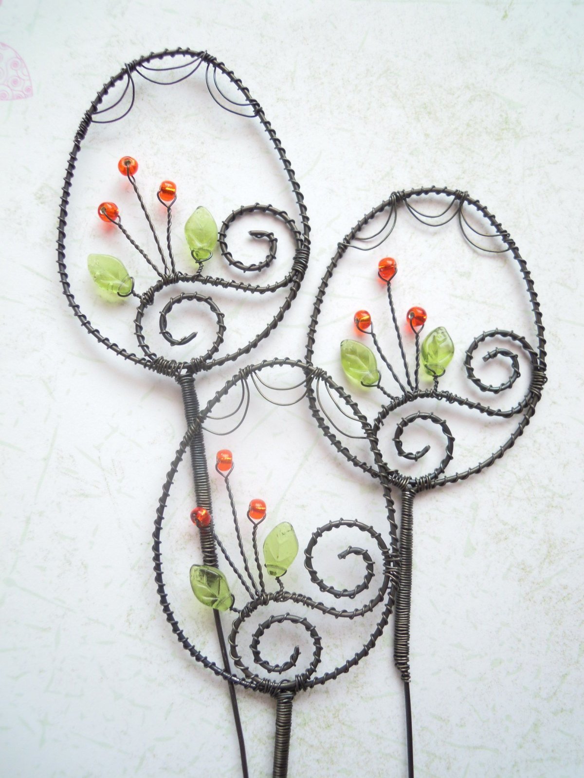 Поделки к Пасхе из проволоки