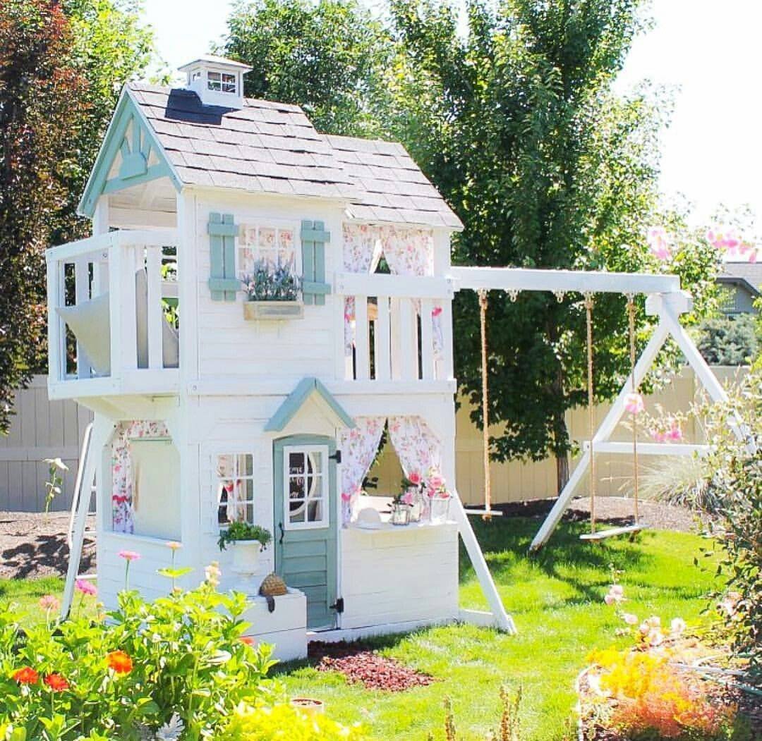 Детский домик на участке