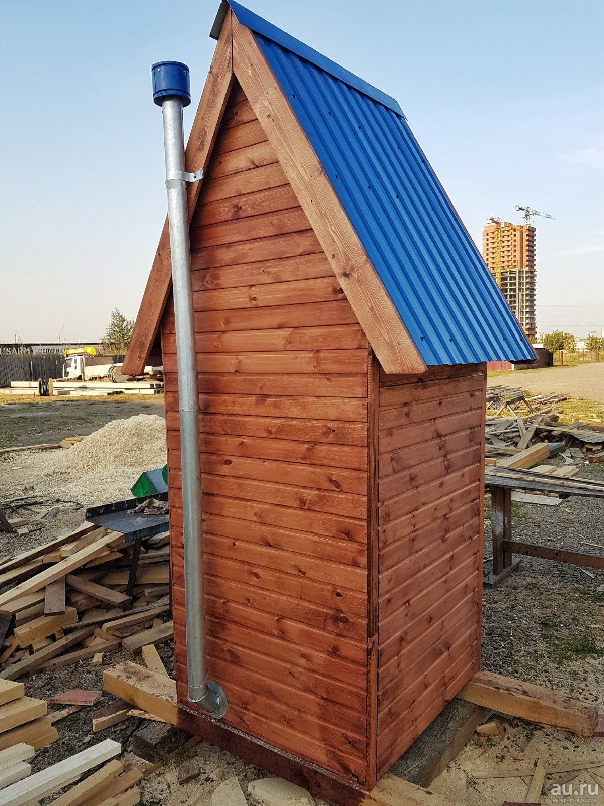 Туалет деревянный для дачи