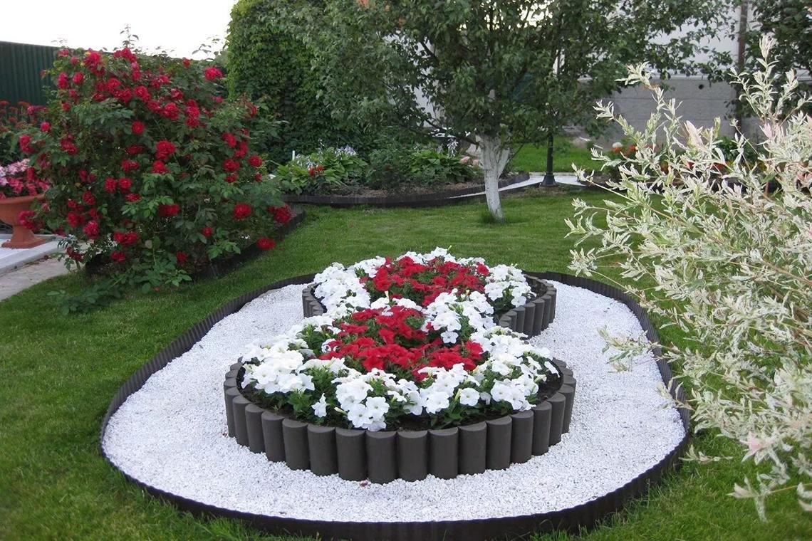 Дачные цветочные клумбы
