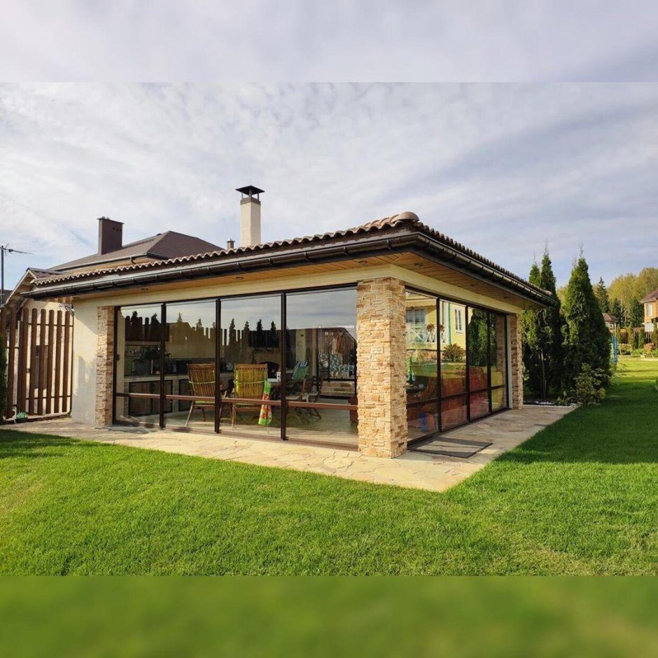 Зимние беседки с зоной барбекю