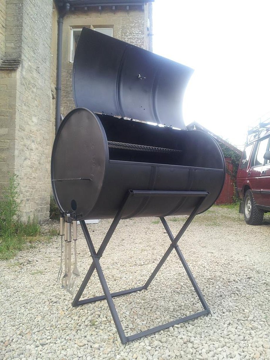 Мангал с бочки 200 литров