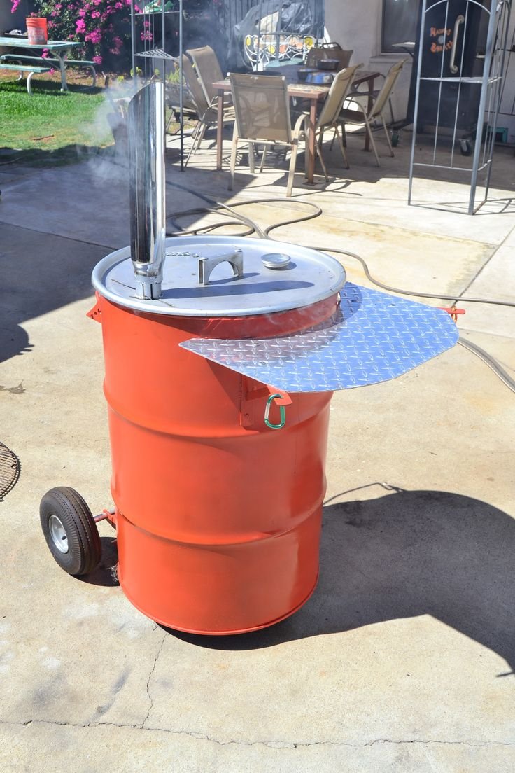 Драм смокер из бочки