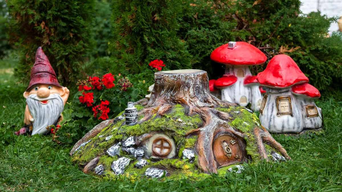 Фигурки для сада