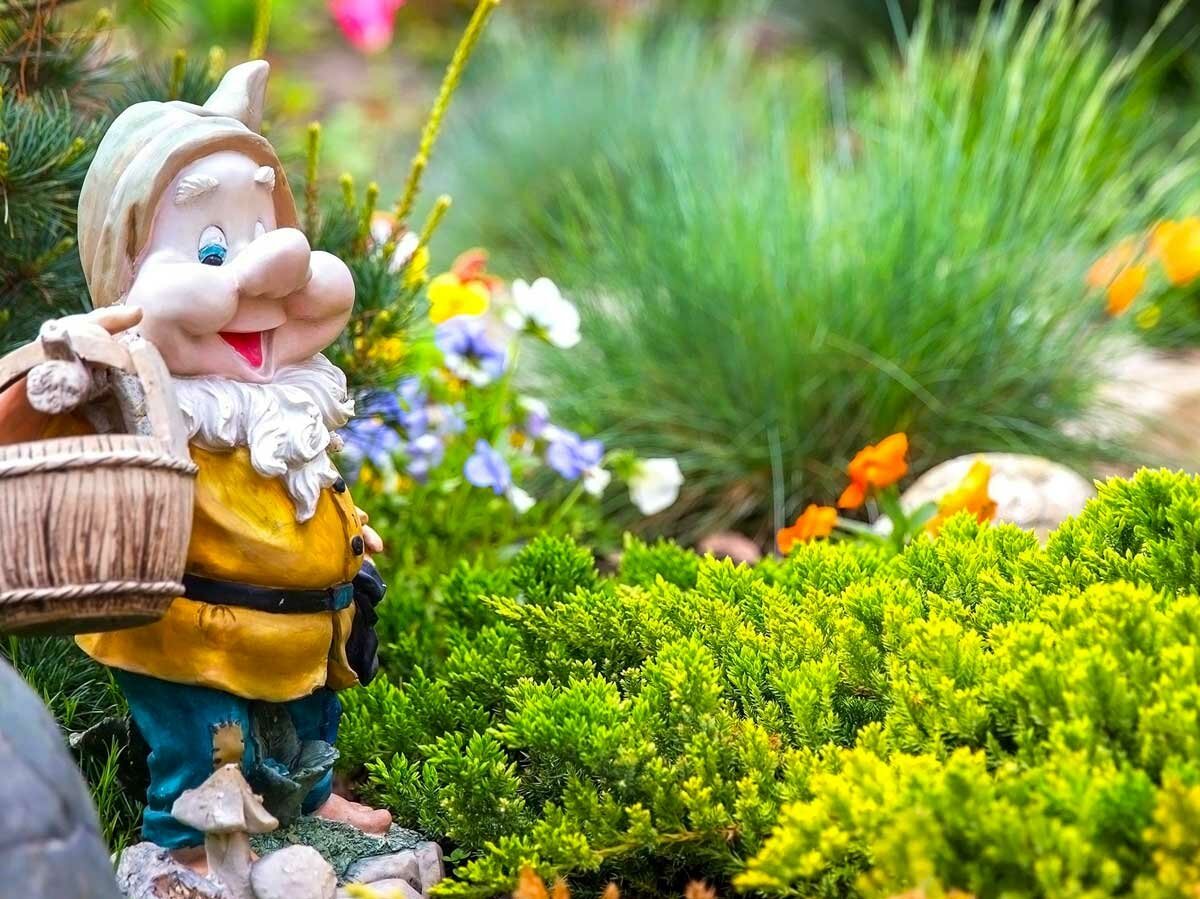 Садовые фигуры для дачи