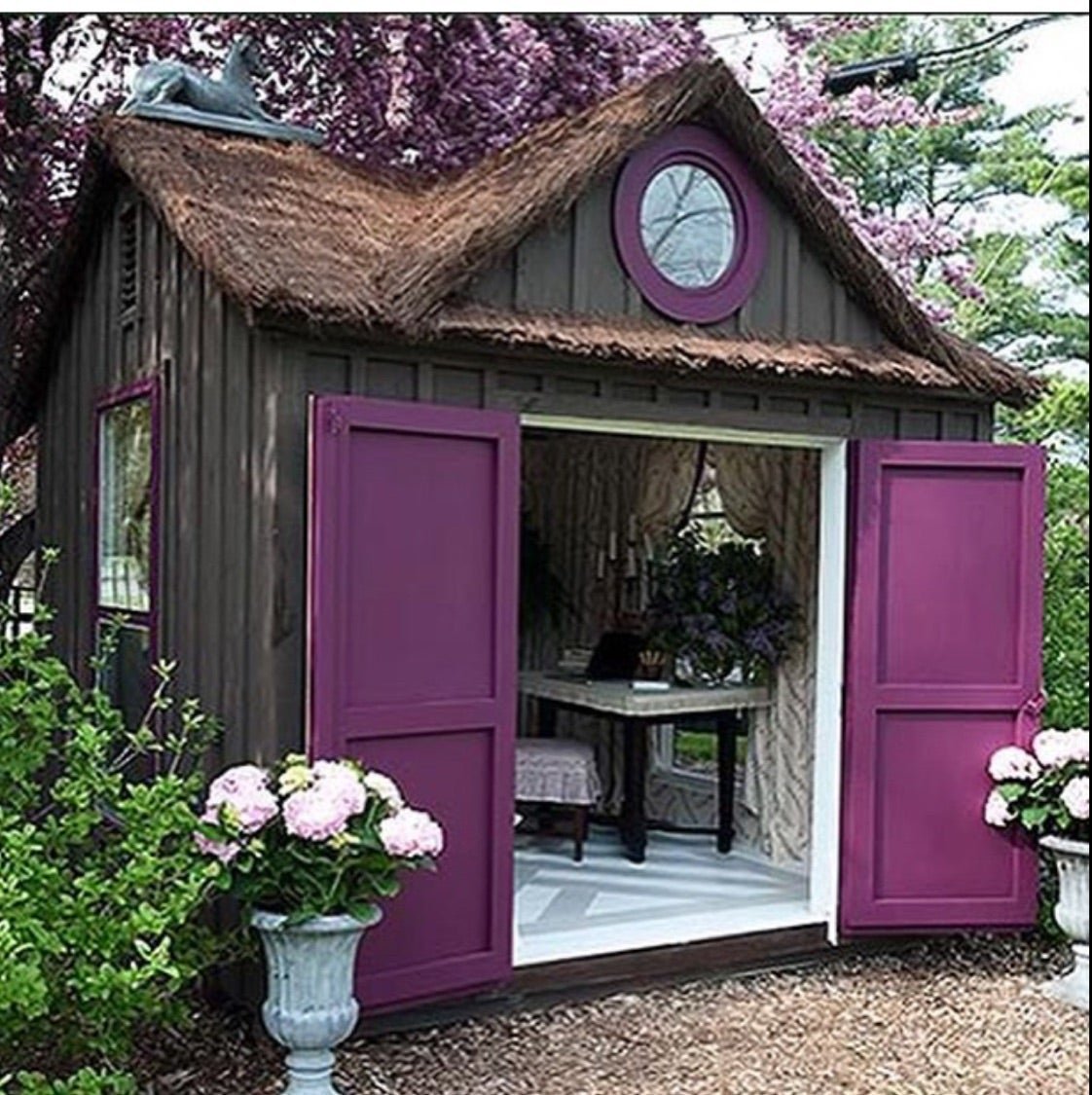 Украшение дачного домика