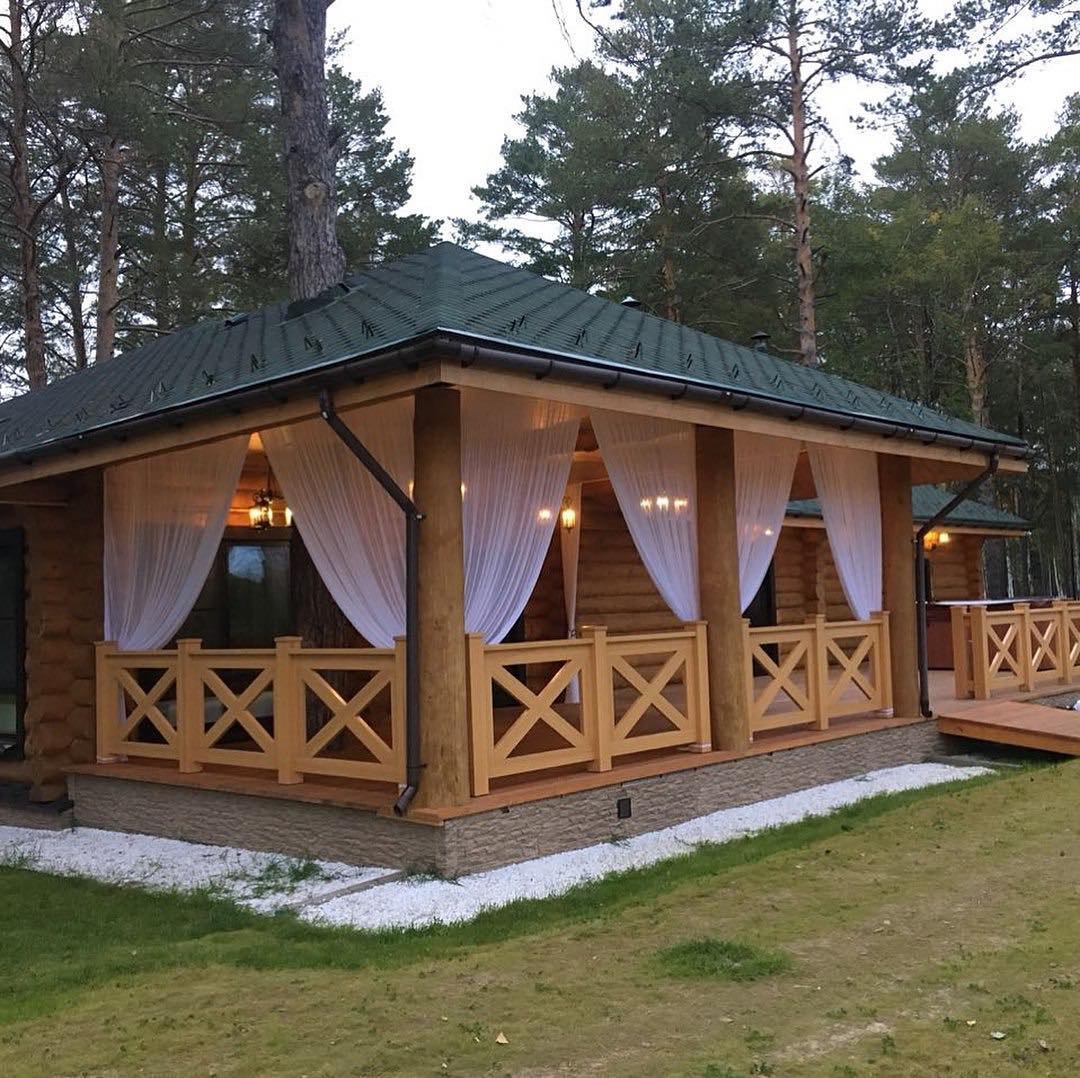Современные крытые беседки