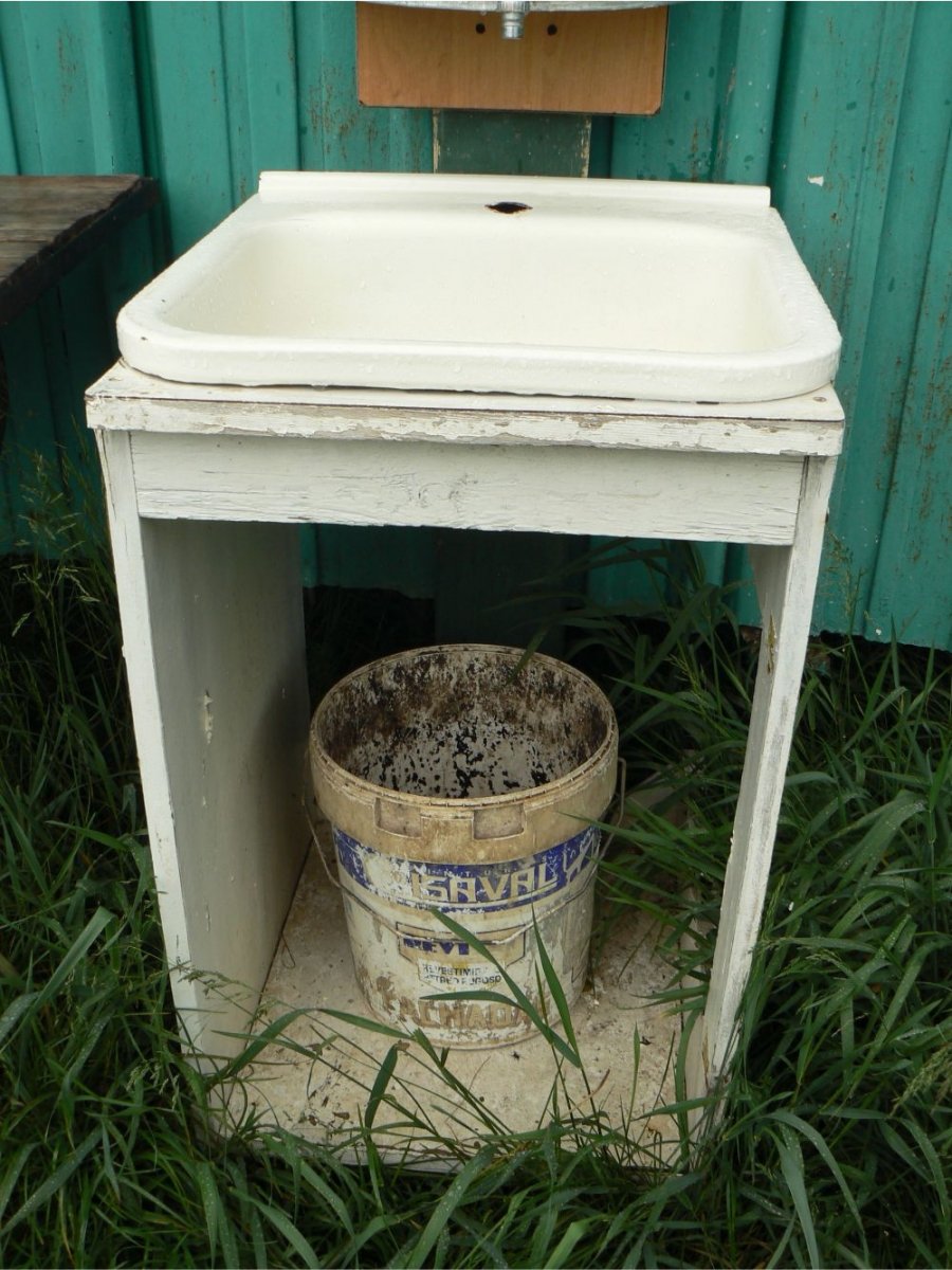 Рукомойник для дачи