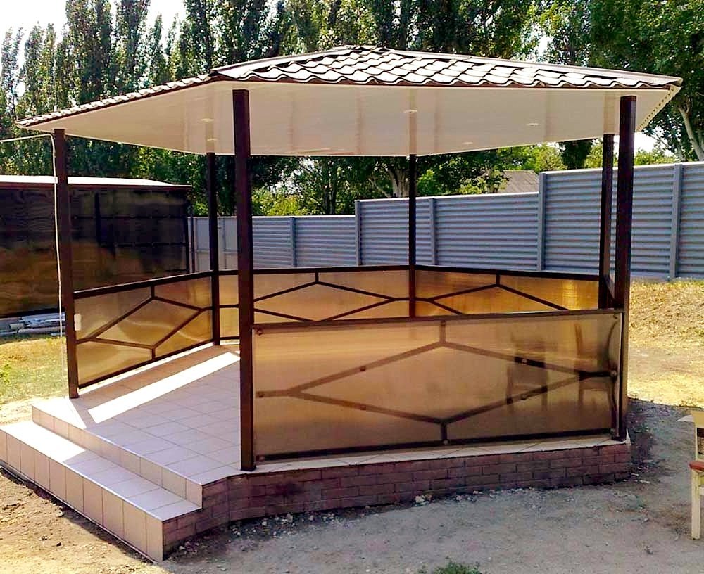 Беседка для дачи из металла