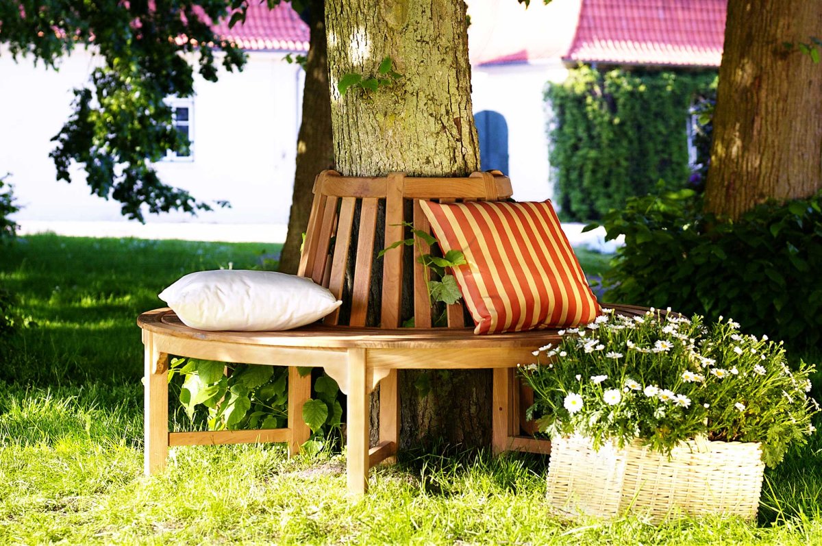 Скамейка полукруглая