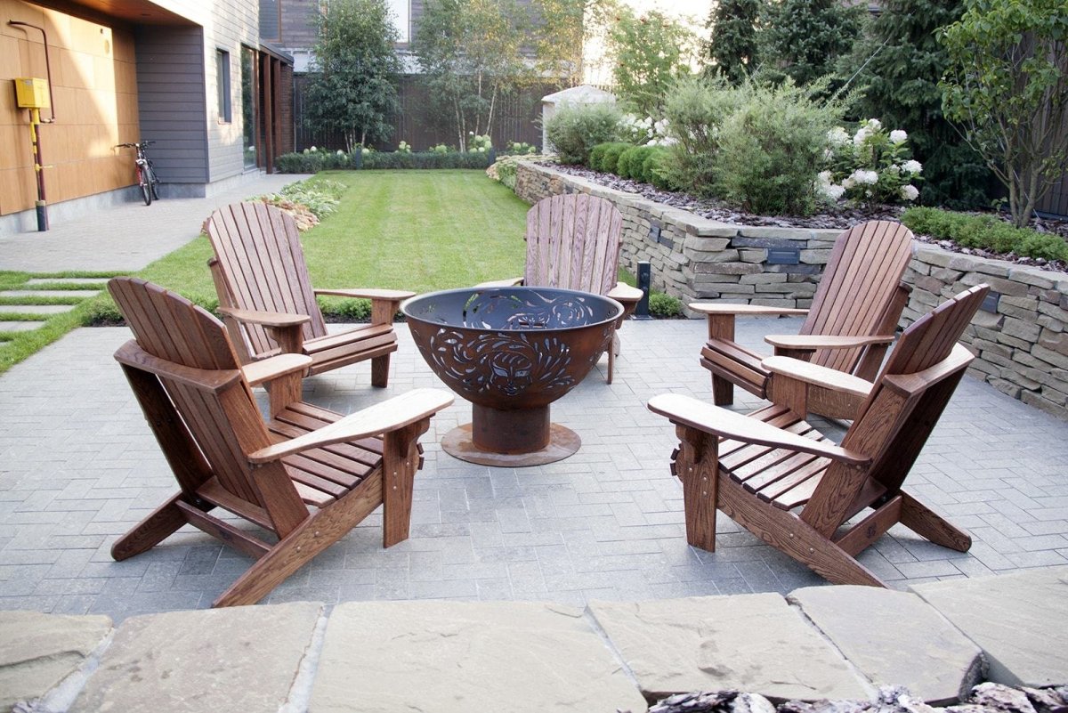 Адирондак кресло у очага