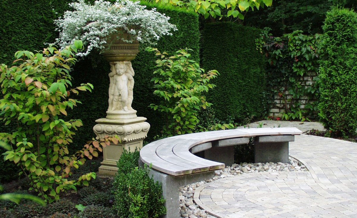 Скамейка полукруглая