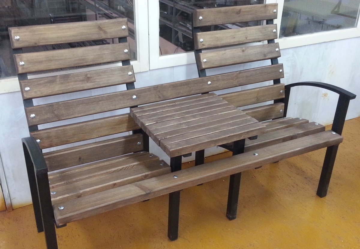 Садовая мебель из профиля