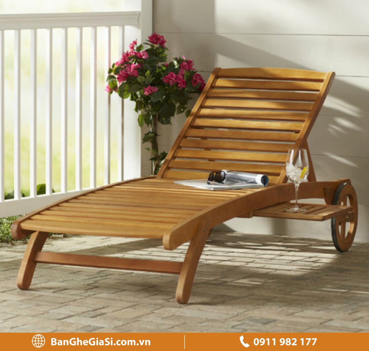 Wooden Chaise Lounge / шезлонг