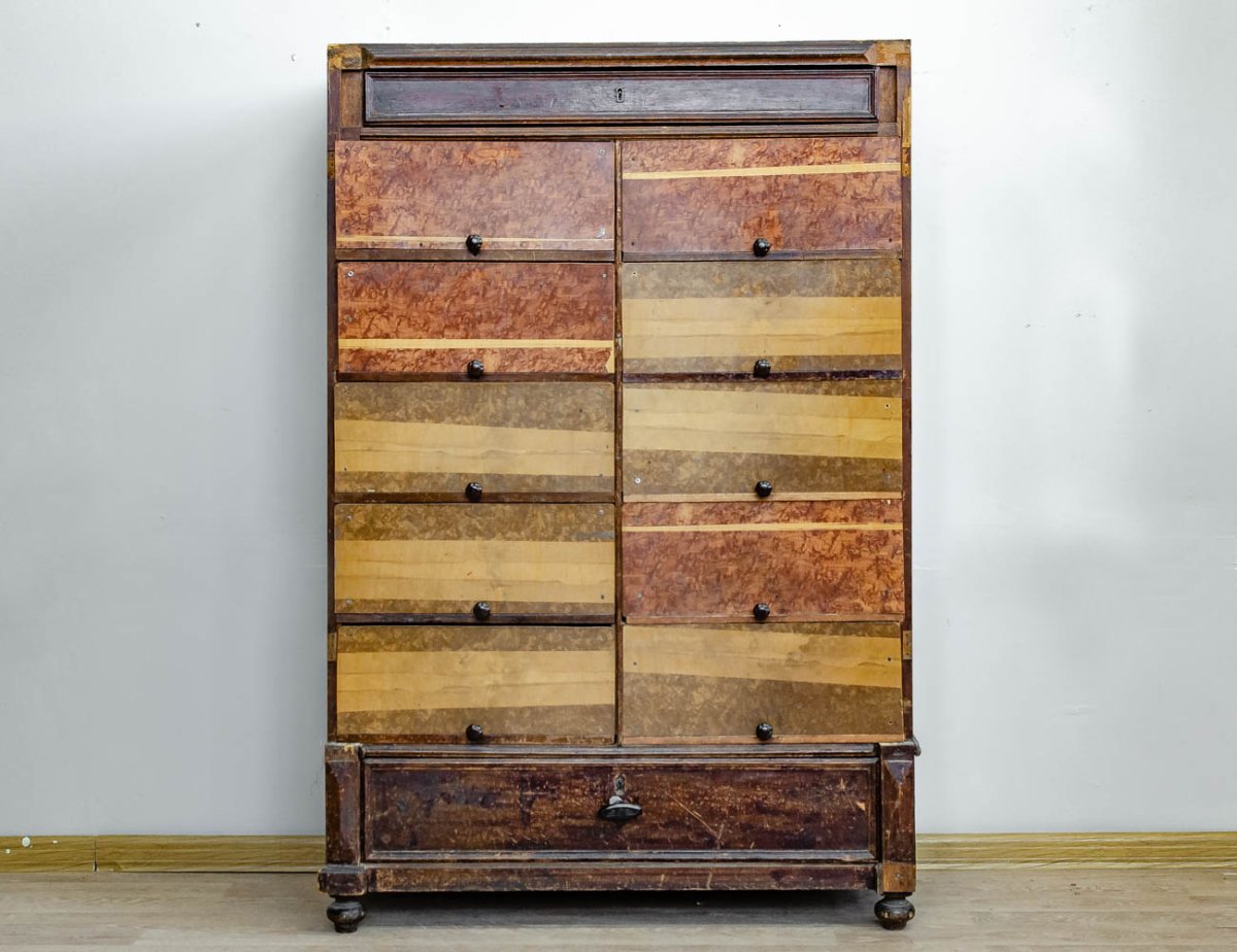 Старинная картотека