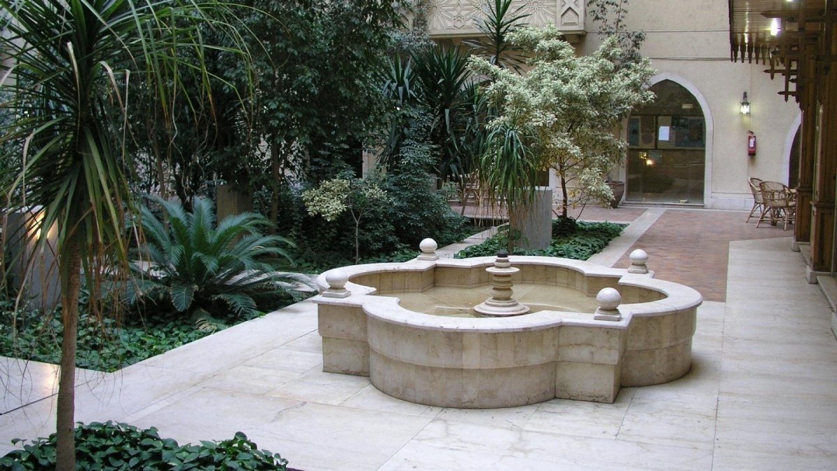 Мавританский стиль восьмиугольные бассейны