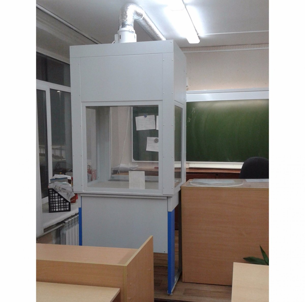 Шкаф вытяжной демонстрационный PROFLAB ШВД