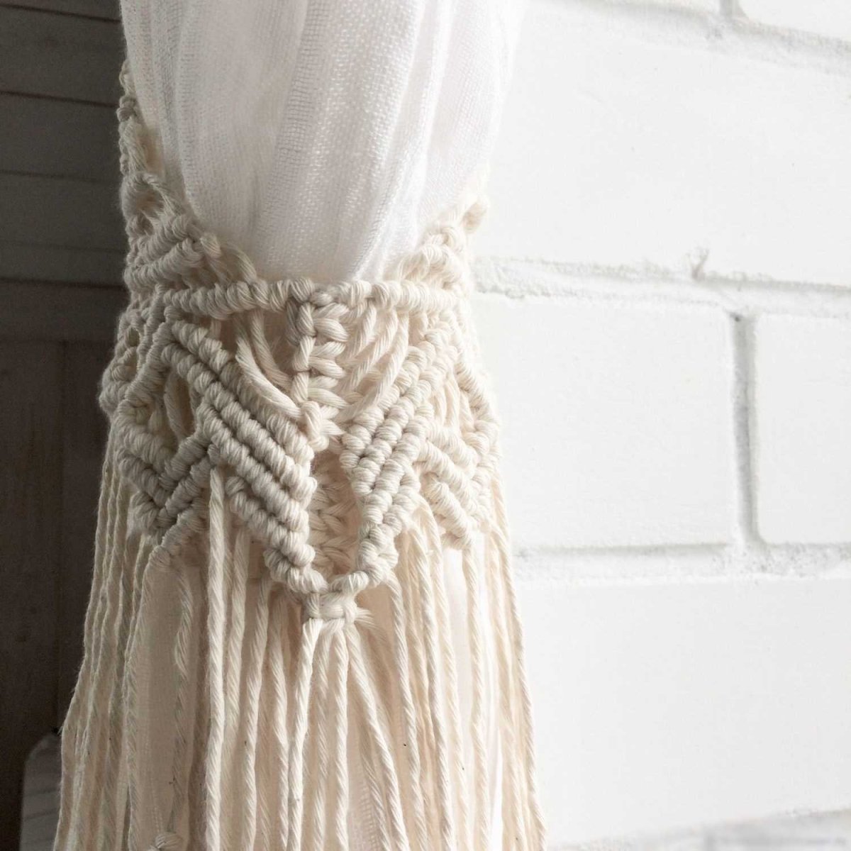 Держатели для штор макраме