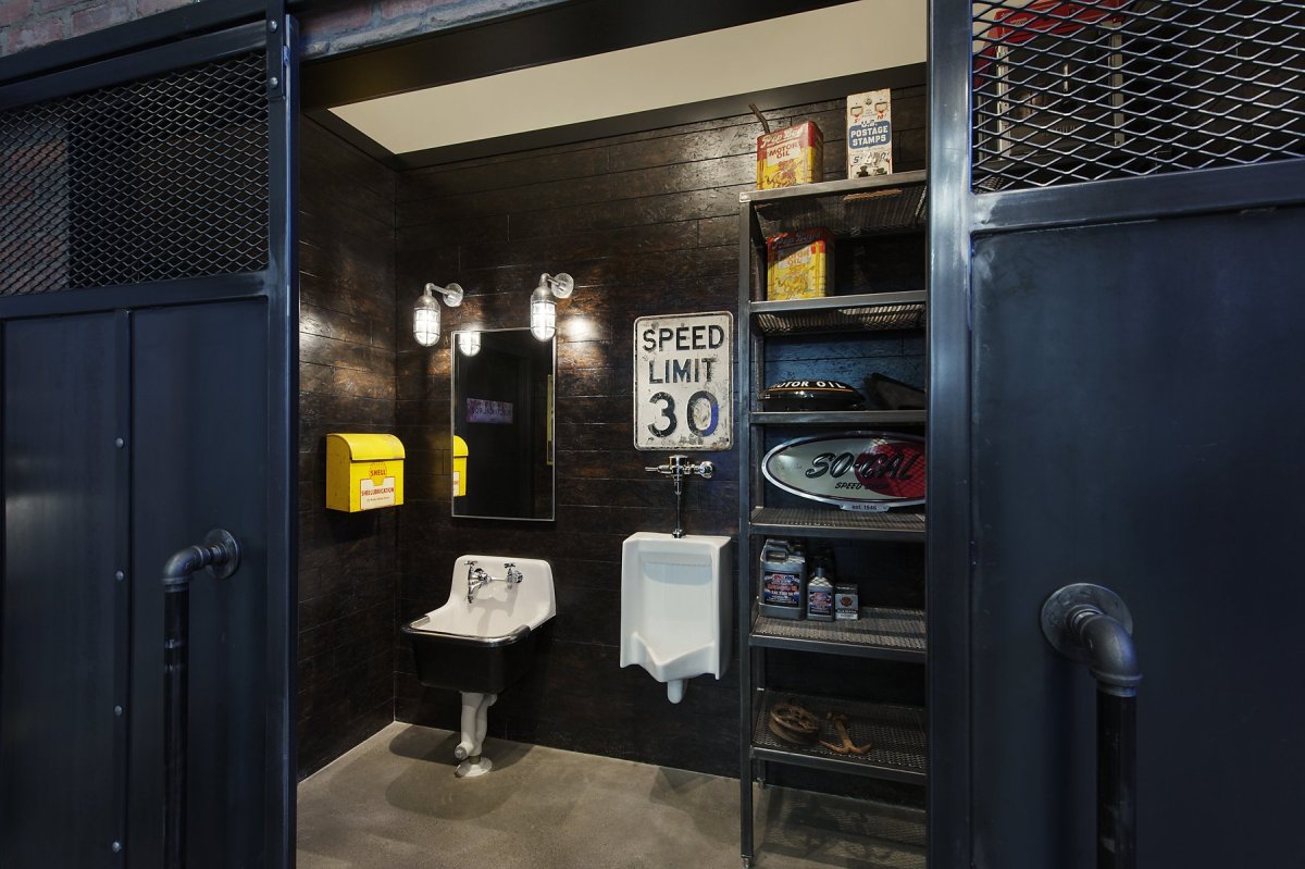 Ванная в стиле гараж