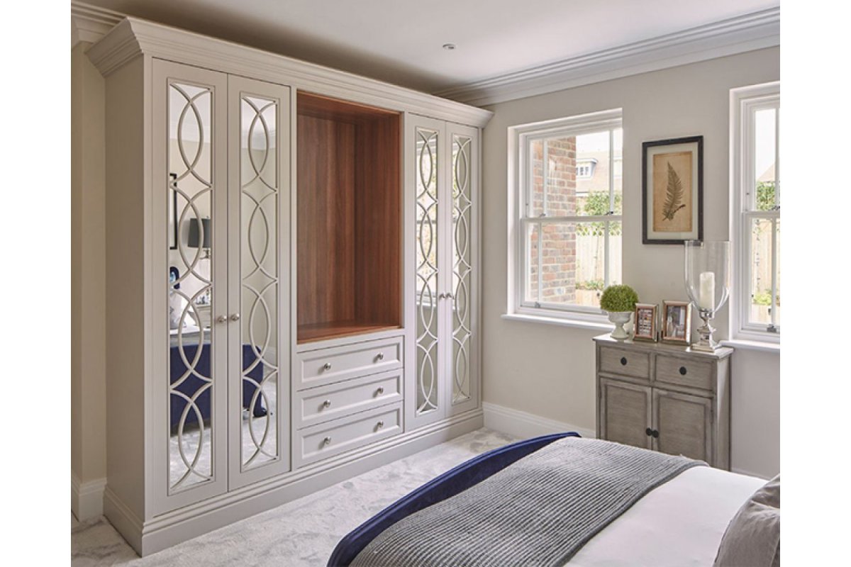 Шкаф купе классика шестидверные патина