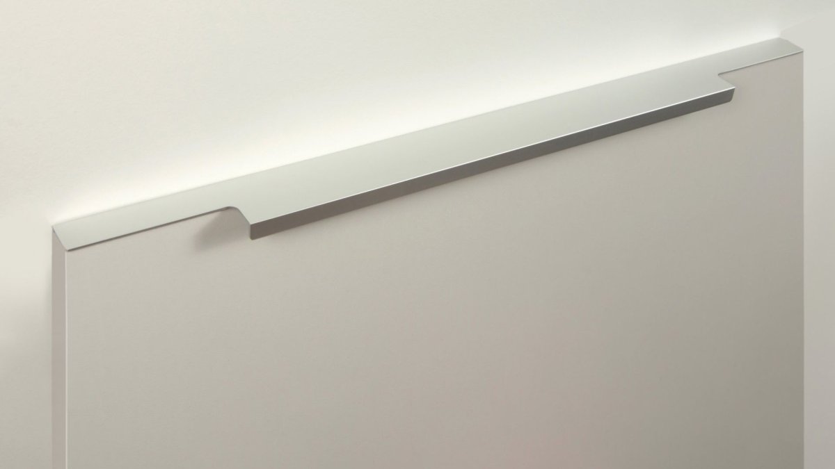 Мебельная ручка ray rt109sc.1/000/700