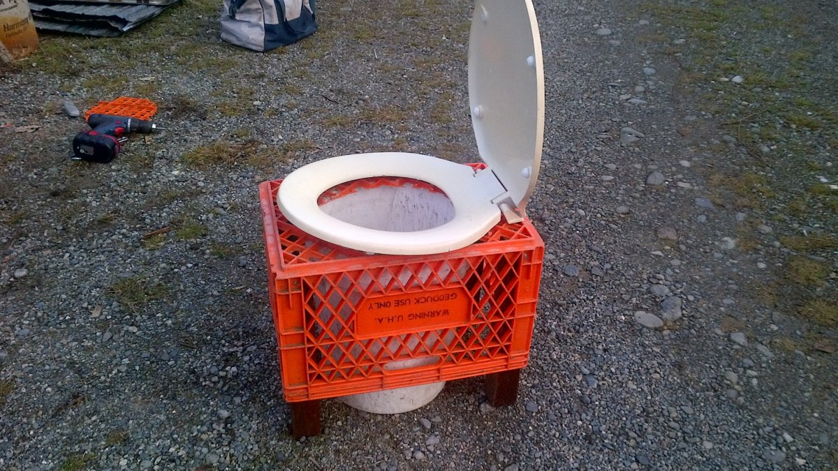 Туалет для кемпинга своими руками