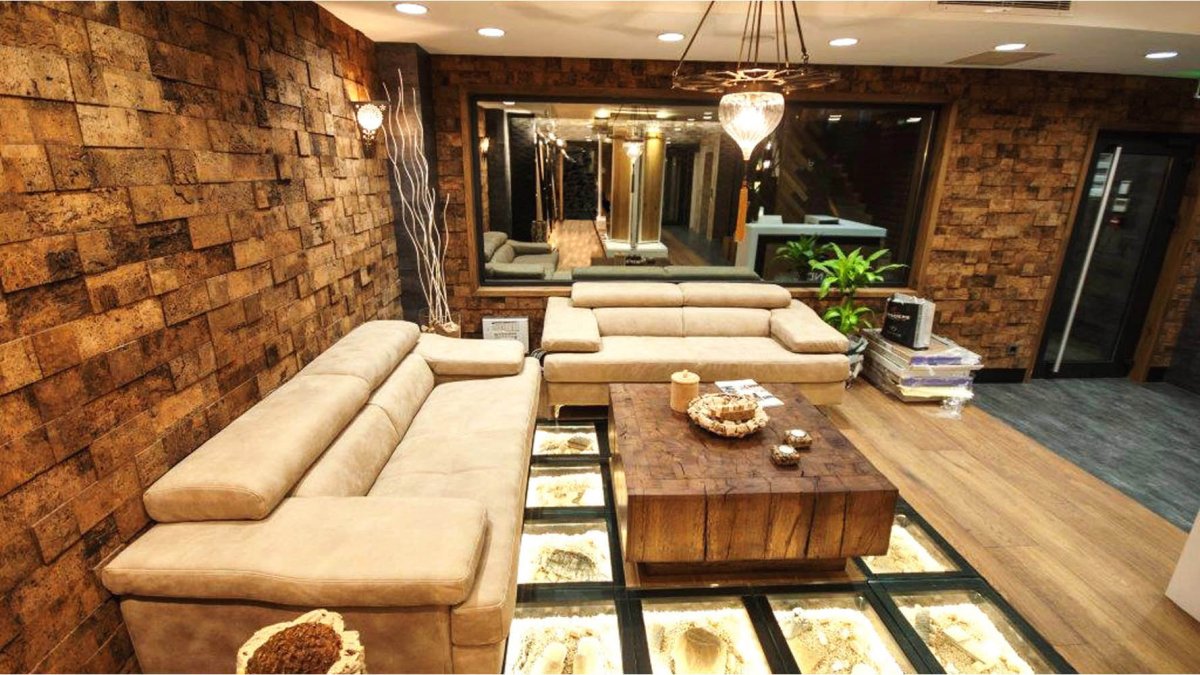 Пробка в интерьере квартиры