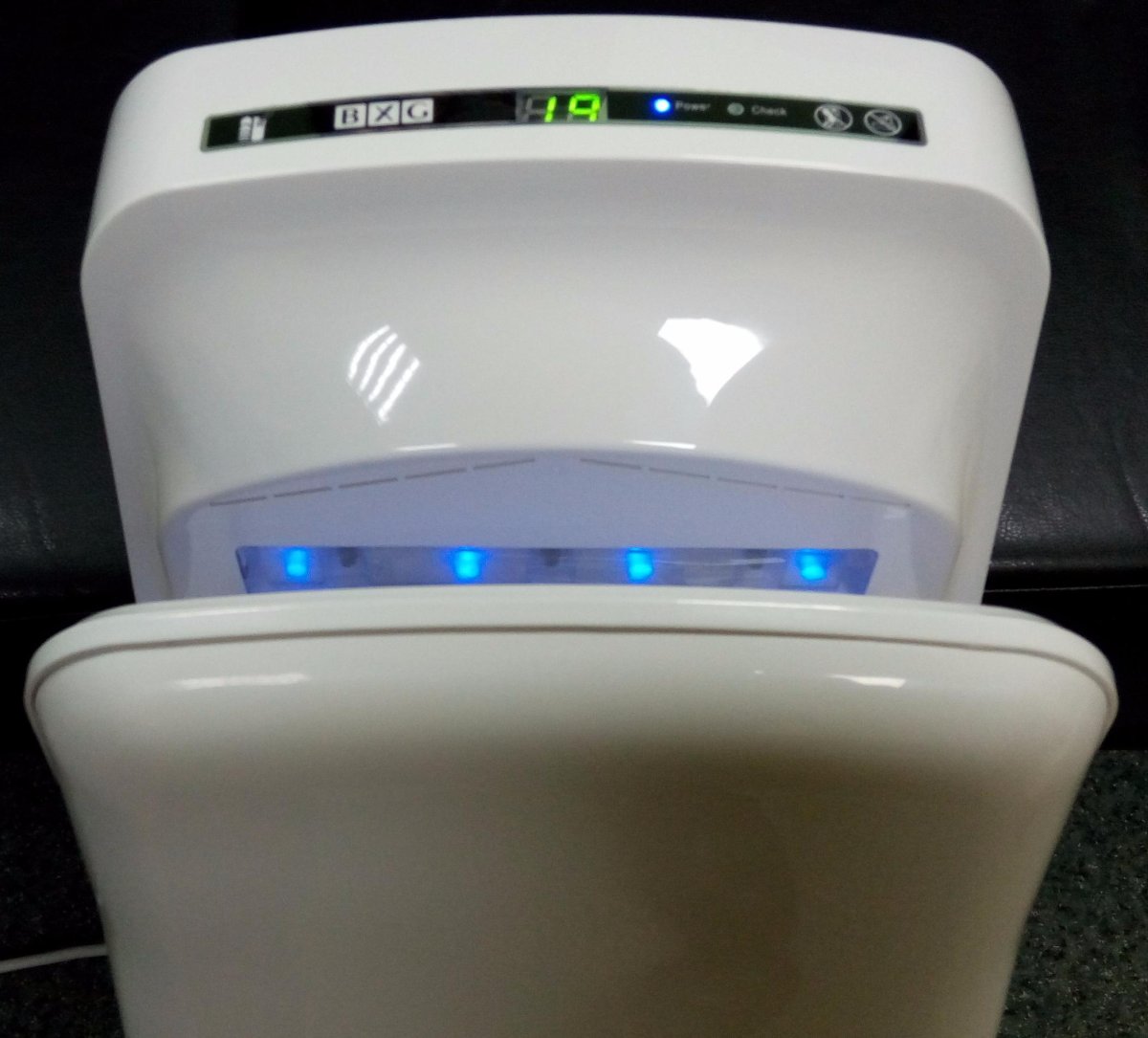 Сушилка для рук BXG J 7000
