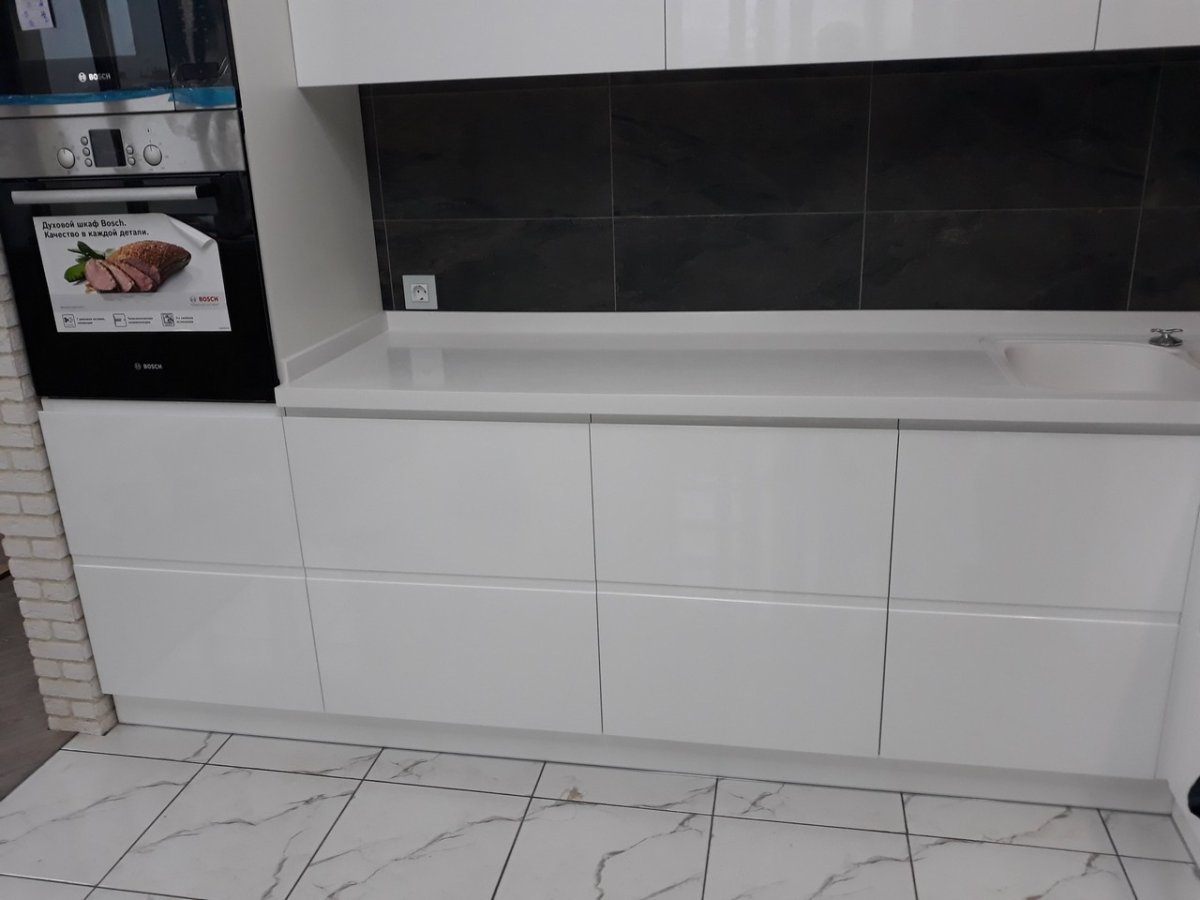 Кухня без ручек