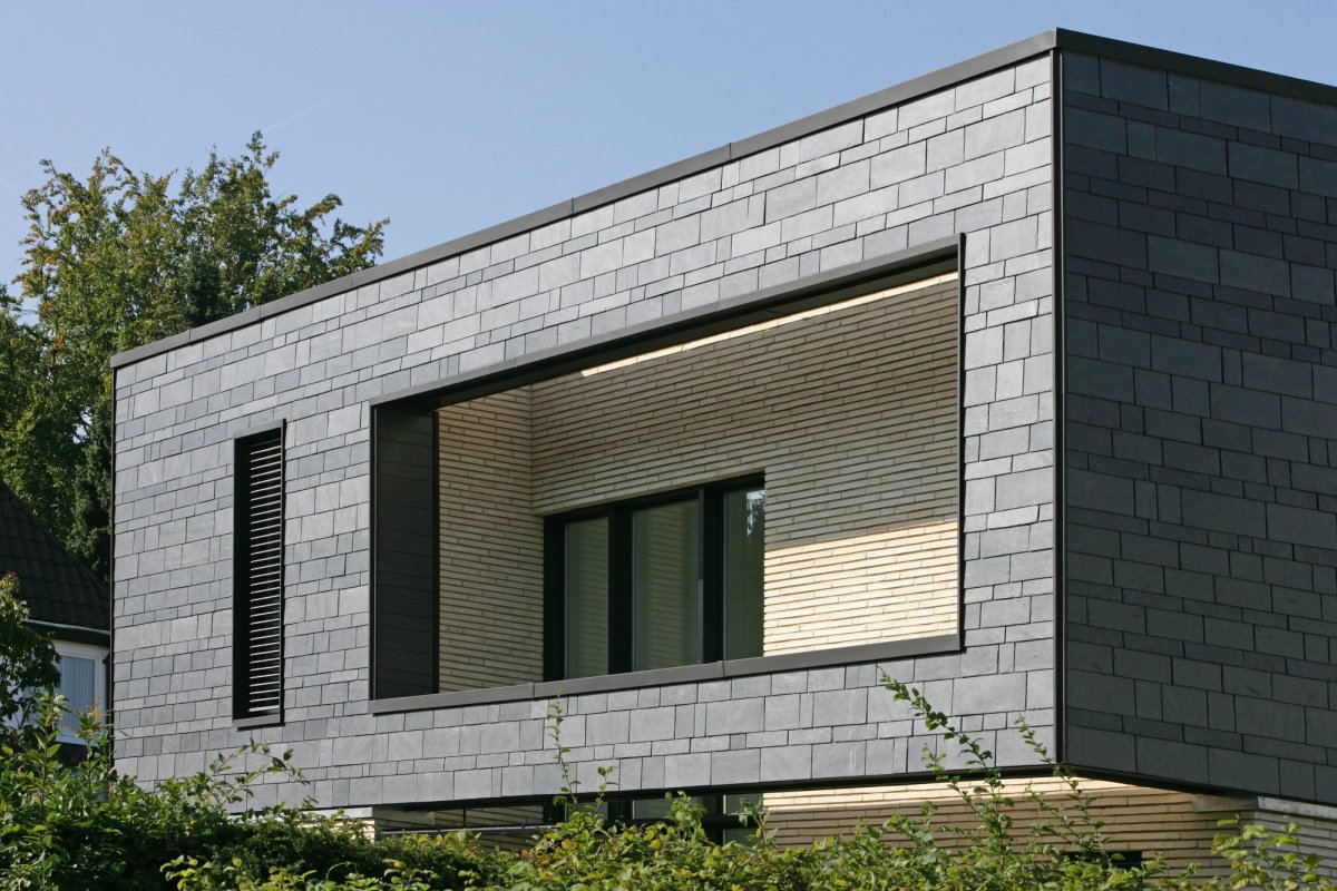 Фасад из сланца