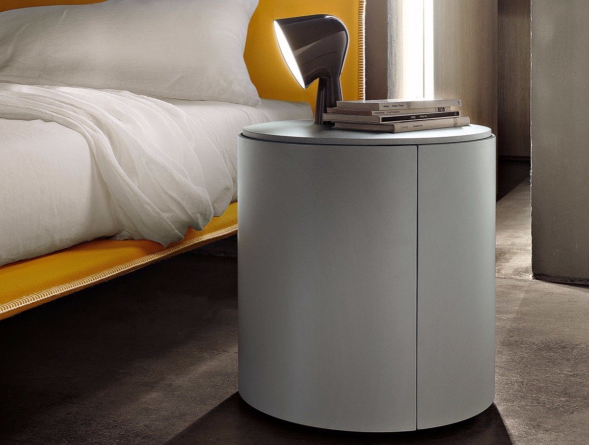 Тумба прикроватная