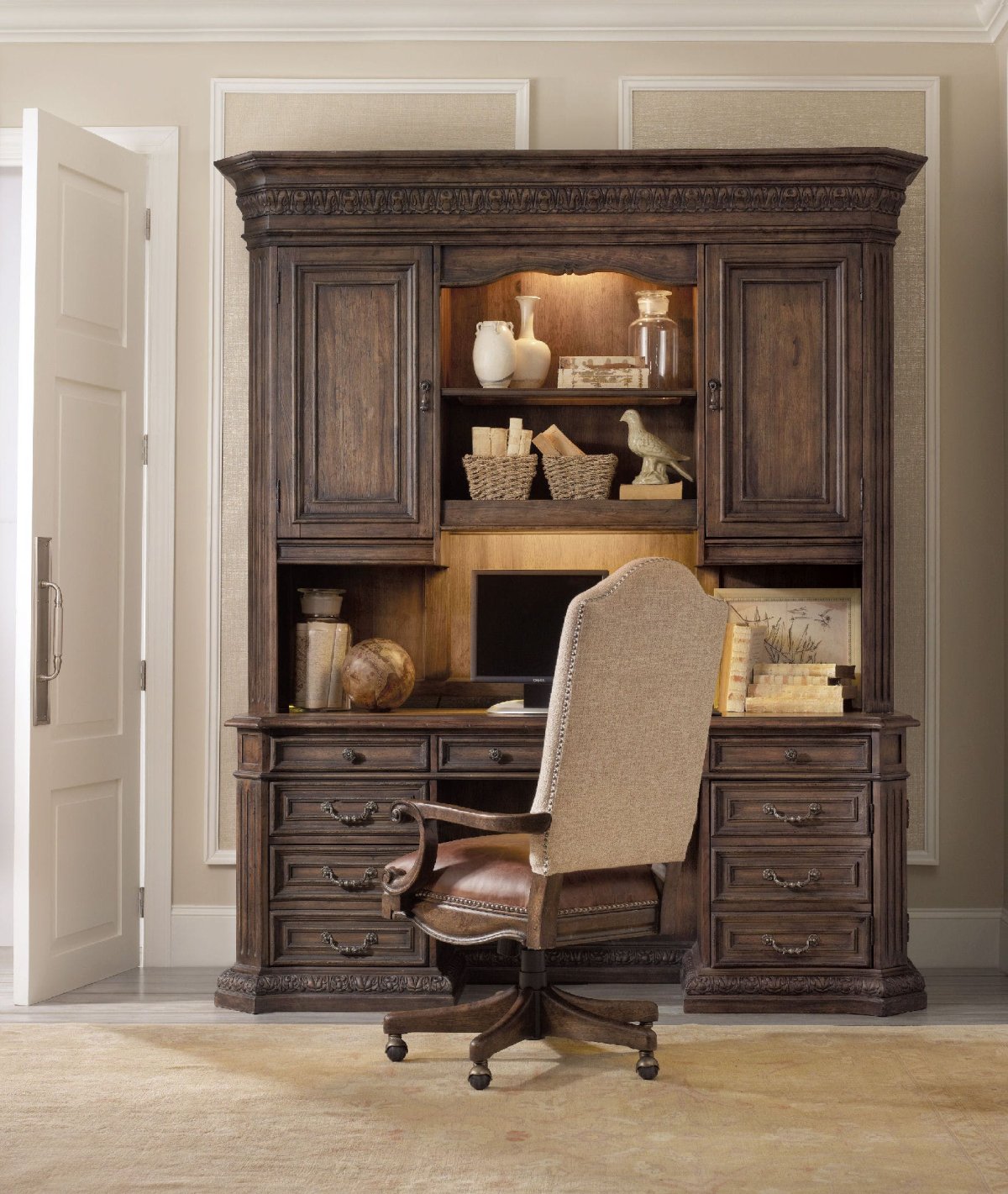 Секретер Хельга