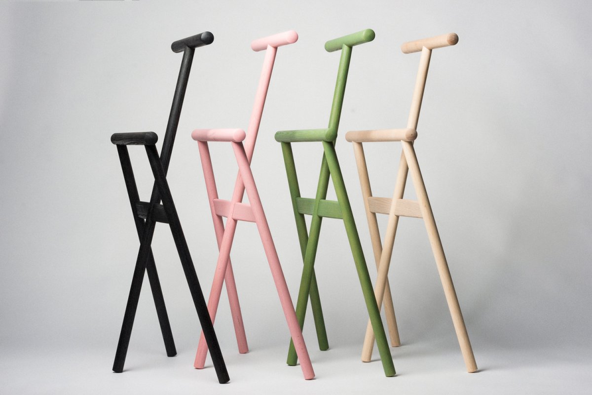 Стул вешалка