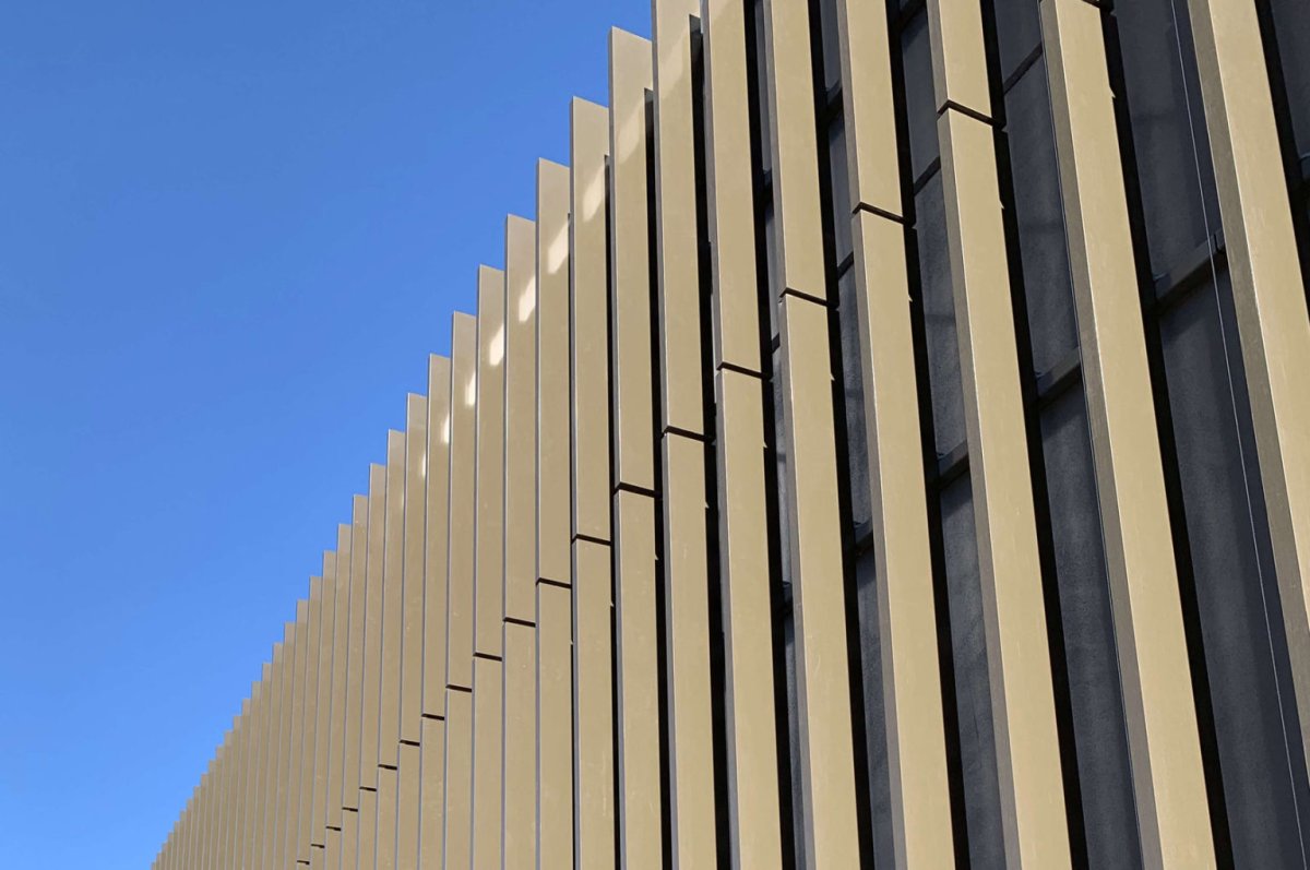 Реечный вентфасад