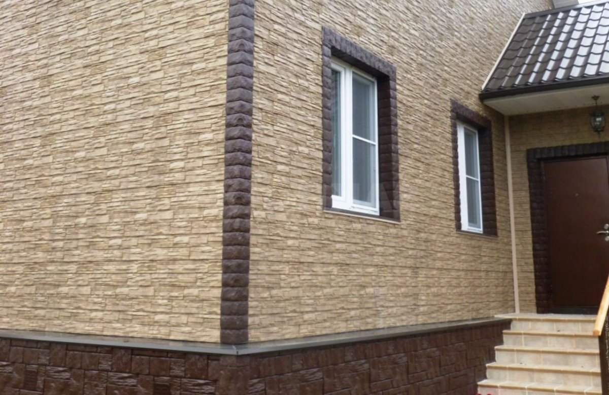 Отделка дома фасадными панелями