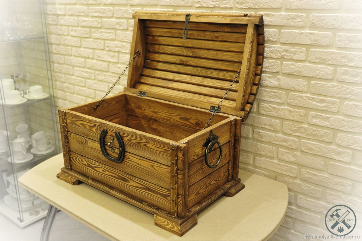 Сундук деревянный для бани