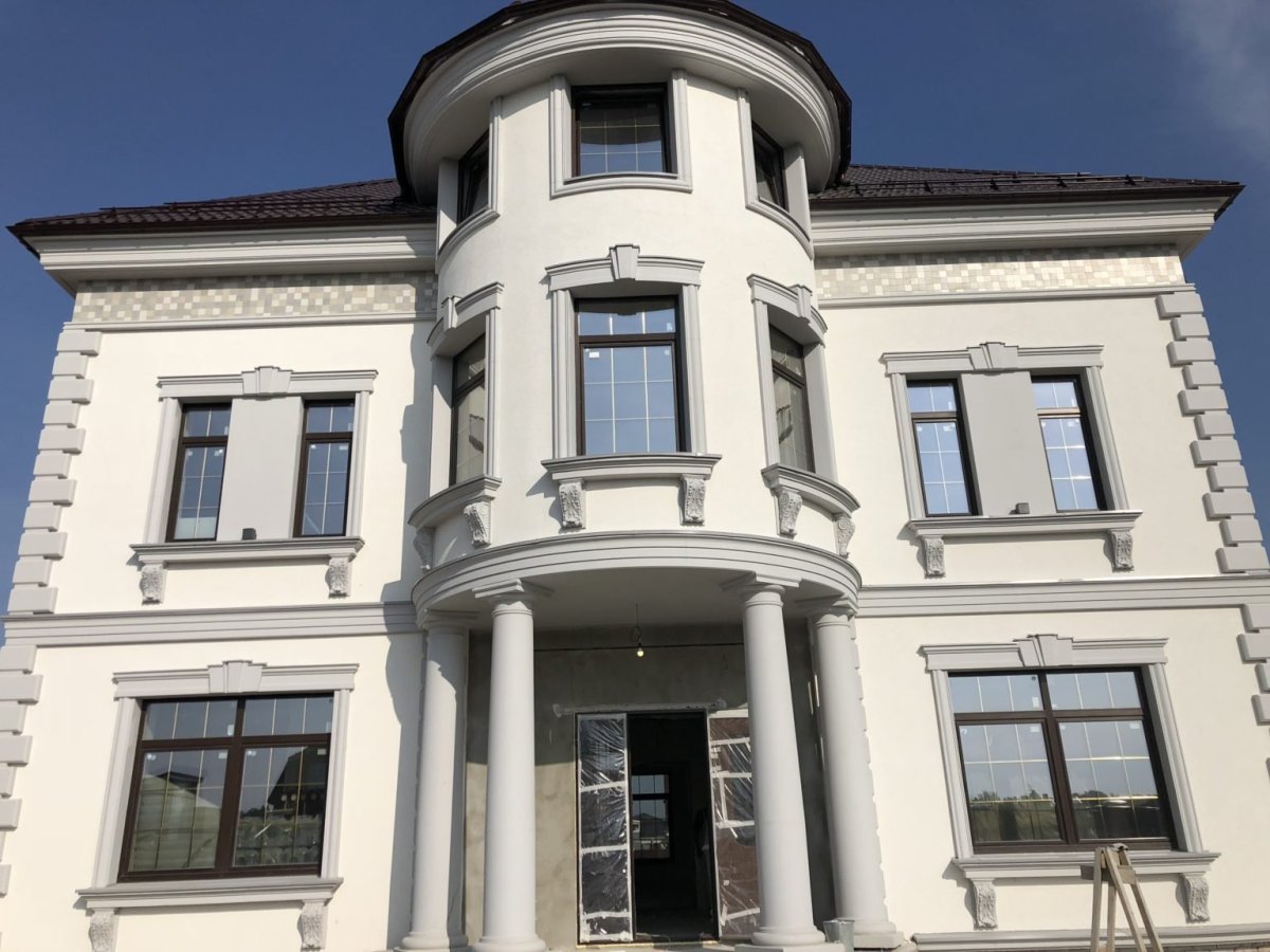 Декоративные элементы фасада