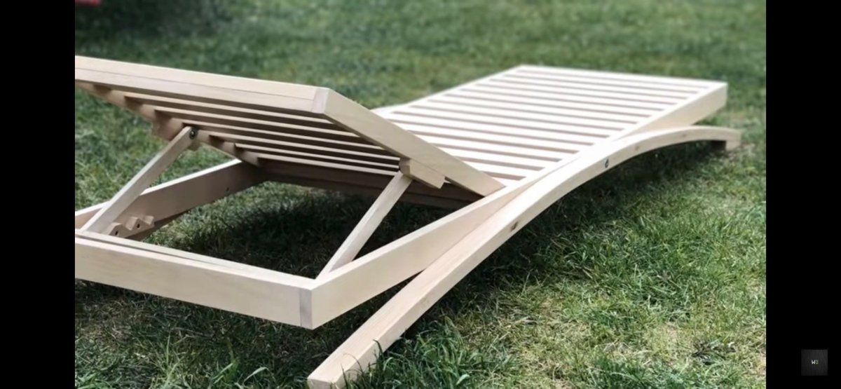 Шезлонг из дерева