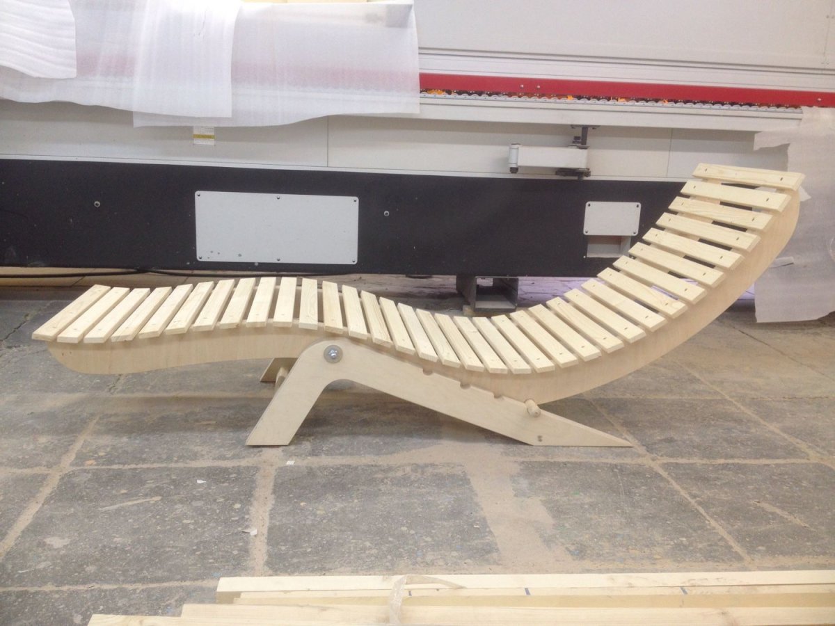 Лежак из фанеры