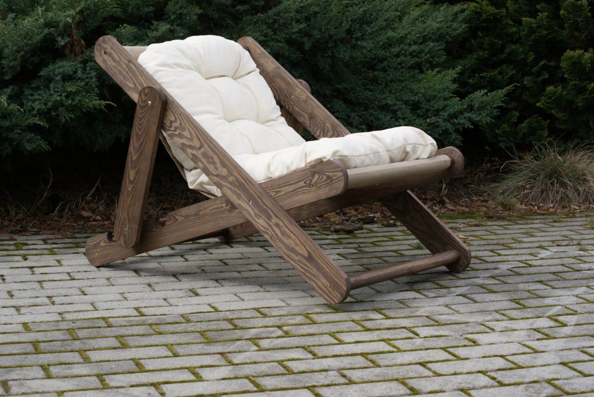 Деревянные лежаки для дачи