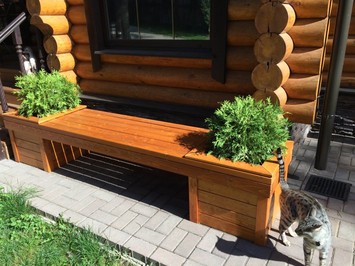 Деревянные клумбы