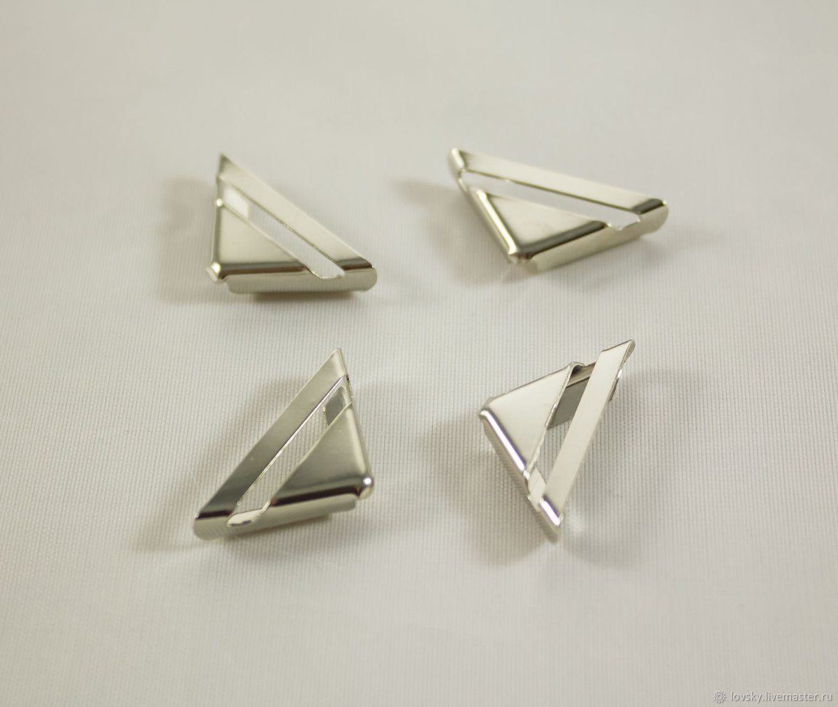 Уголки для зеркала декоративные