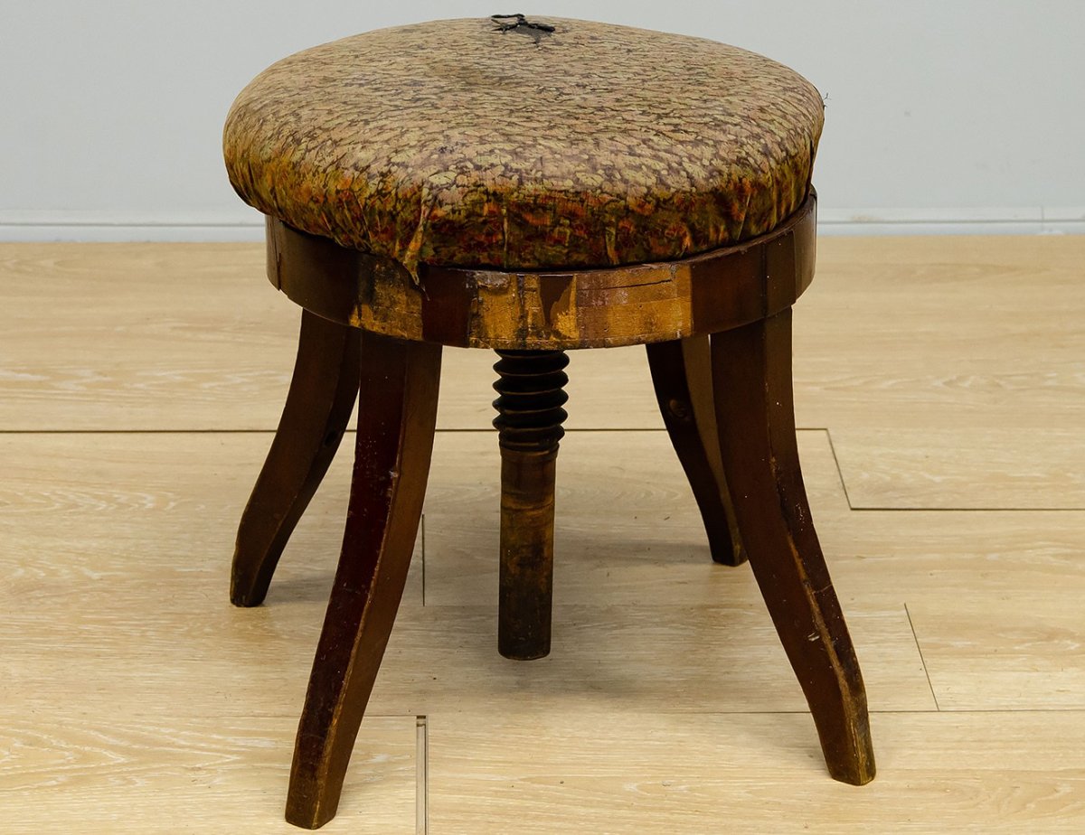 Табурет винтовой