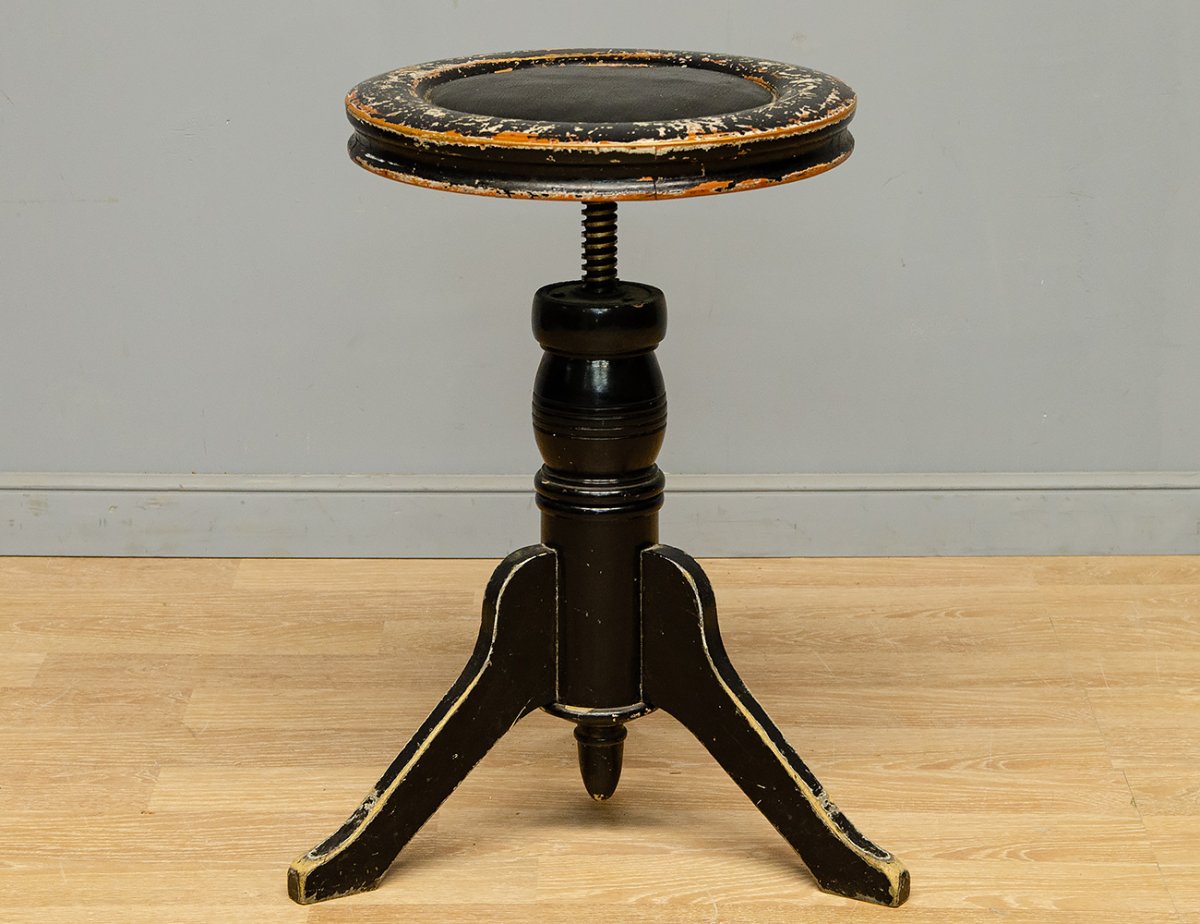 Старинный винтовой табурет Германия