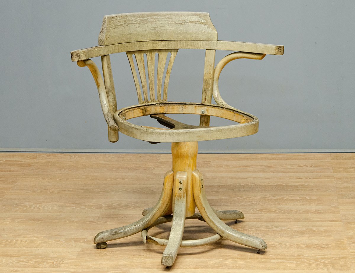 Стул винтовой