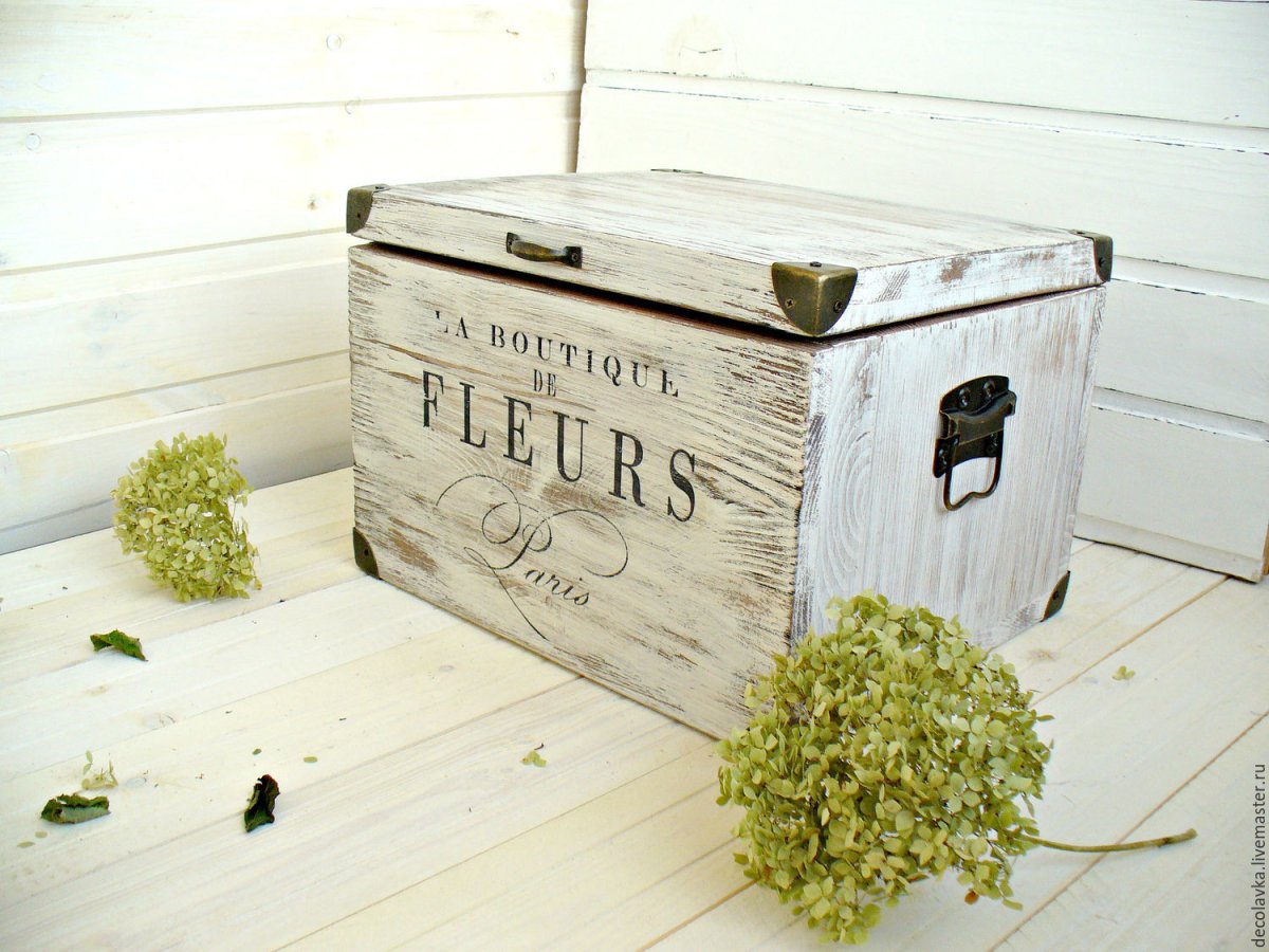 Деревянные ящики для декора