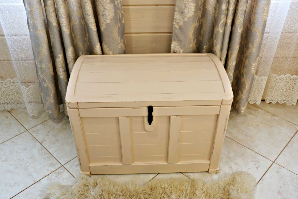 Сундук для дачи