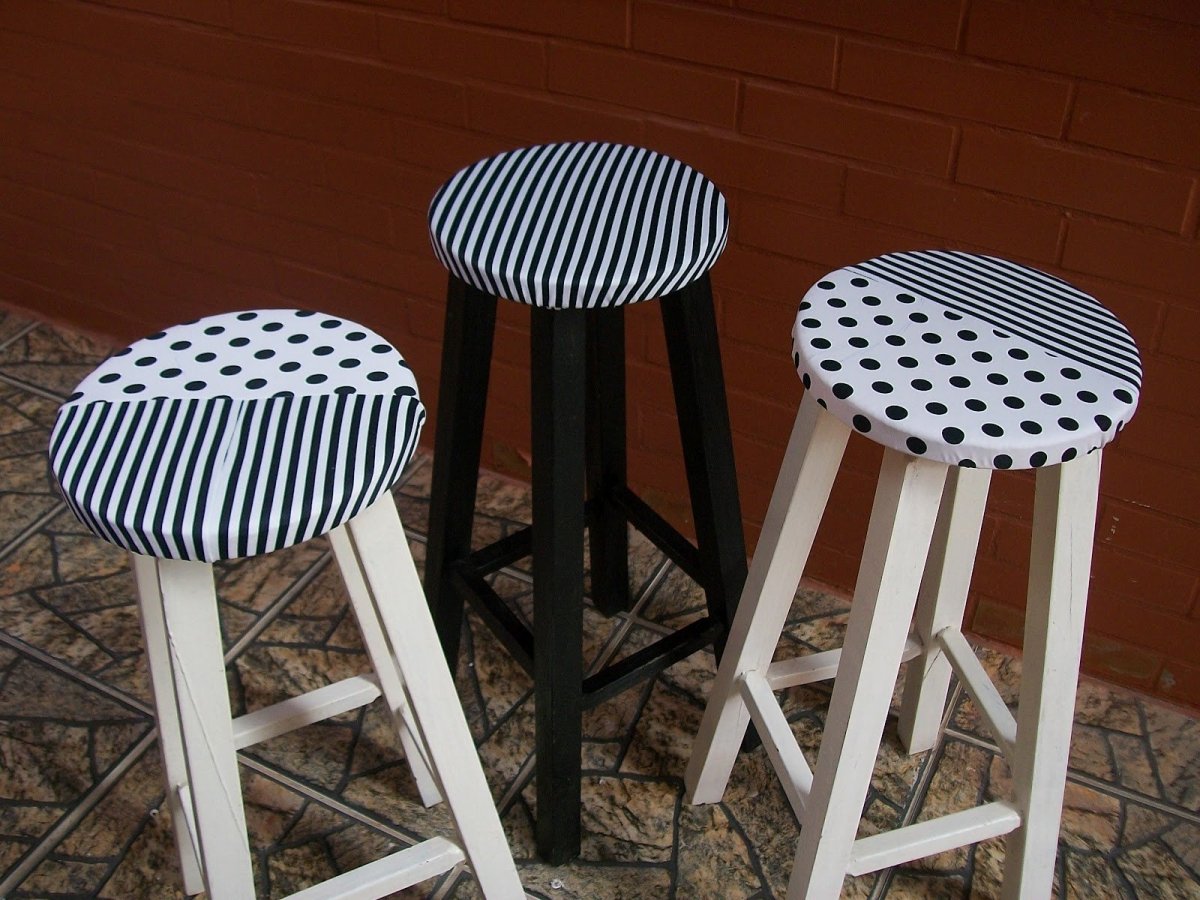 Табурет икеа Нильс-Эрик