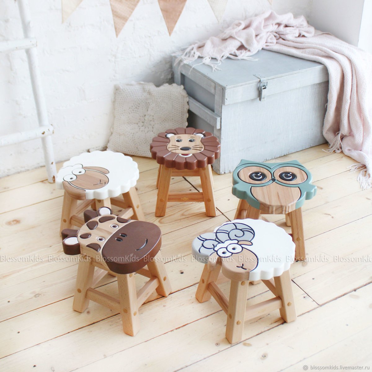 Stool Wood стульчик детский