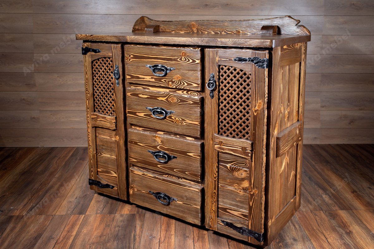 Комод из массива дерева